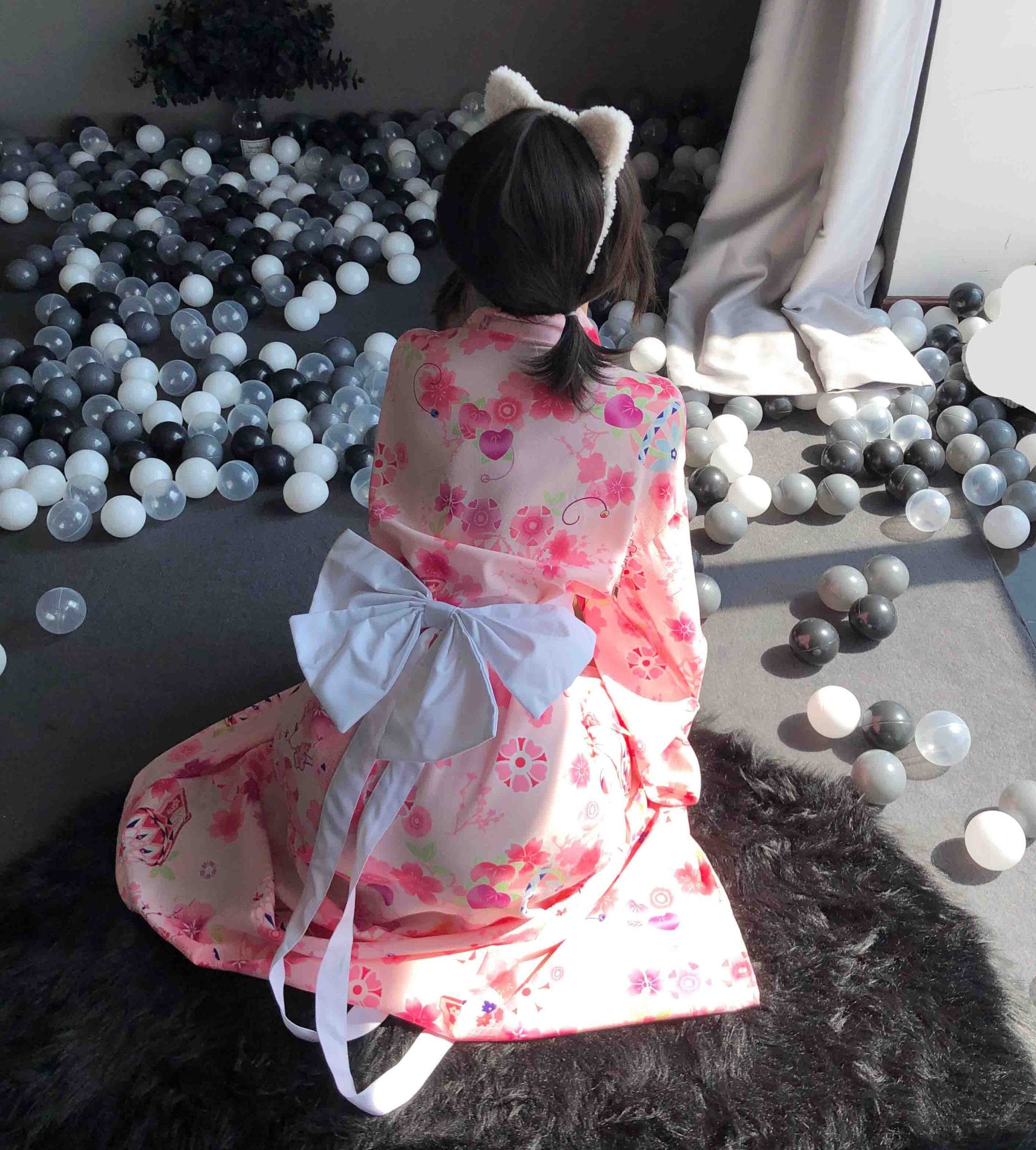 2_2b42831a-2634-4579-a37a-1a7acb38545a